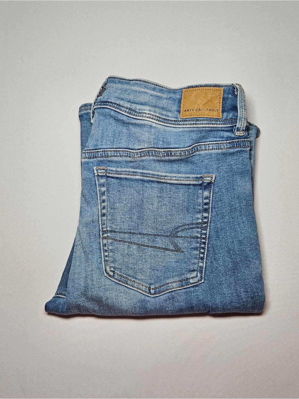 American Eagle Kick Boot Jeans | Size 8 Short | Next Level Stretch